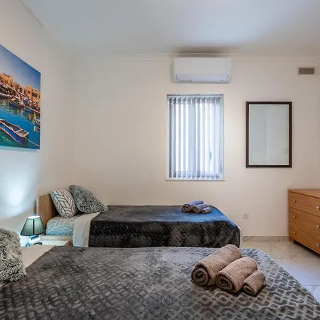 Modern In The Heart Of Bugibba