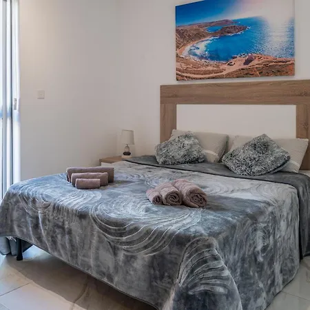 Modern In The Heart Of Bugibba * St. Paul's Bay